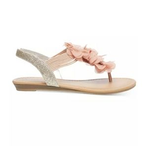 Wild Pair

Sari Floral Embellished Flat Sandals